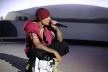 Justin Bieber nhận cát-xê kỷ lục 10 triệu USD tại Coachella: Cuộc chơi thù lao tỷ đô