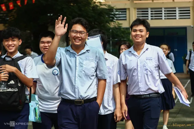 Bộ Giáo dục công bố 10 ngành học hot nhất: Khối Kinh doanh giữ ngôi vương dù hạ nhiệt
