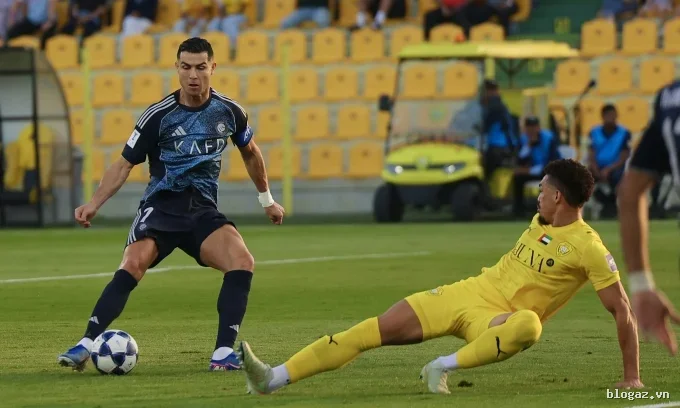 Cristiano Ronaldo ghi bàn lịch sử đưa Al Nassr vào bán kết Cup C2 châu Á