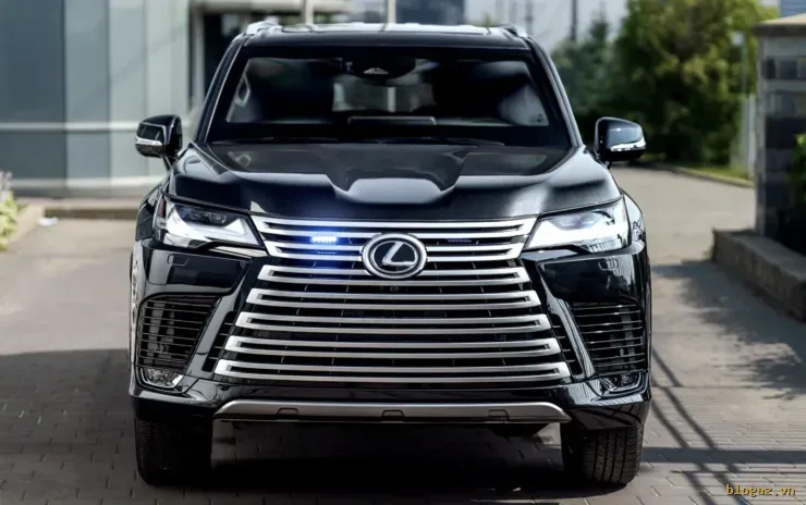Lexus LX 700 "Áo Giáp" Chống Đạn AK-47, Sẵn Sàng Đối Mặt Thử Thách