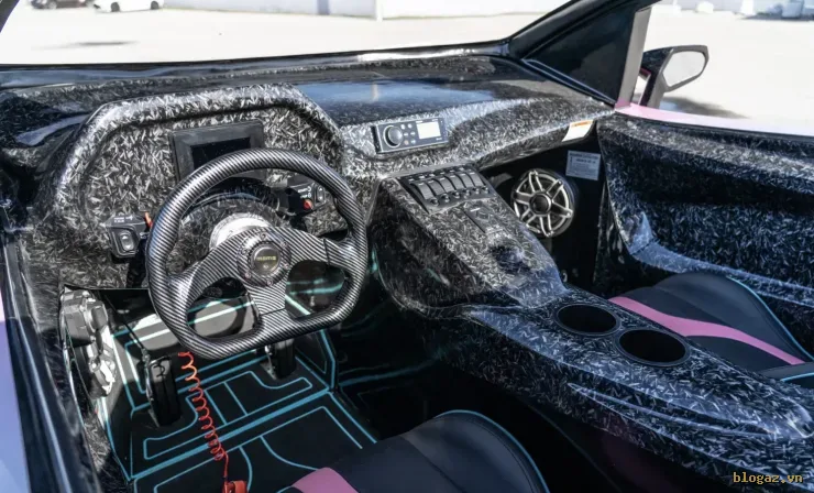 Siêu xe Lamborghini độc lạ, giá rẻ chỉ hơn 1,2 tỷ đồng gây sốt - 6