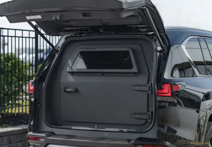 Bản độ Lexus LX 700 bọc thép chống được đạn súng trường AK-47 - 4