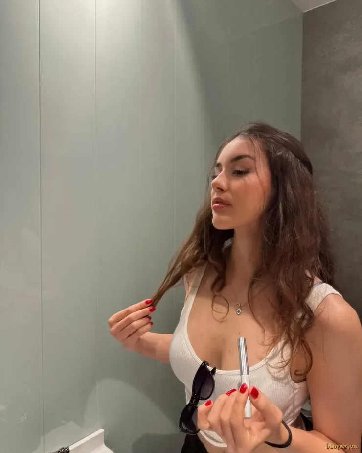 Hot girl bóng chuyền Thổ Nhĩ Kỳ mặc áo lưới, gây mê hoặc với bikini gợi cảm - 10