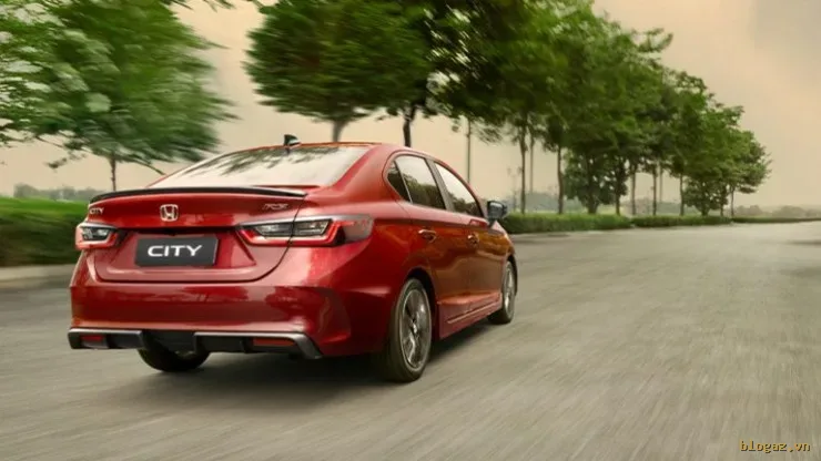 honda-city-rs-vs-toyota-vios-cuoc-doi-dau-ngoi-vuong-sedan-hang-b-duoi-500-trieu-dong-1778589979601