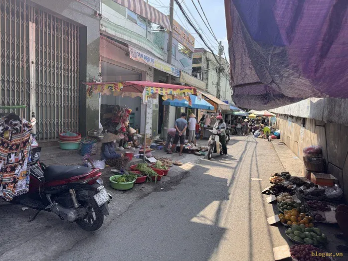 Thịt Bò "Ảo" Lộng Hành: Chợ Truyền Thống TP.HCM Vắng Lặng, Người Tiêu Dùng Thất Thểu