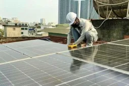 Tiền điện bao nhiêu mỗi tháng thì hộ gia đình nên lắp điện mặt trời mái nhà?