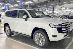 Toyota triệu hồi dòng xe Land Cruiser mới vì lỗi phần mềm hộp số
